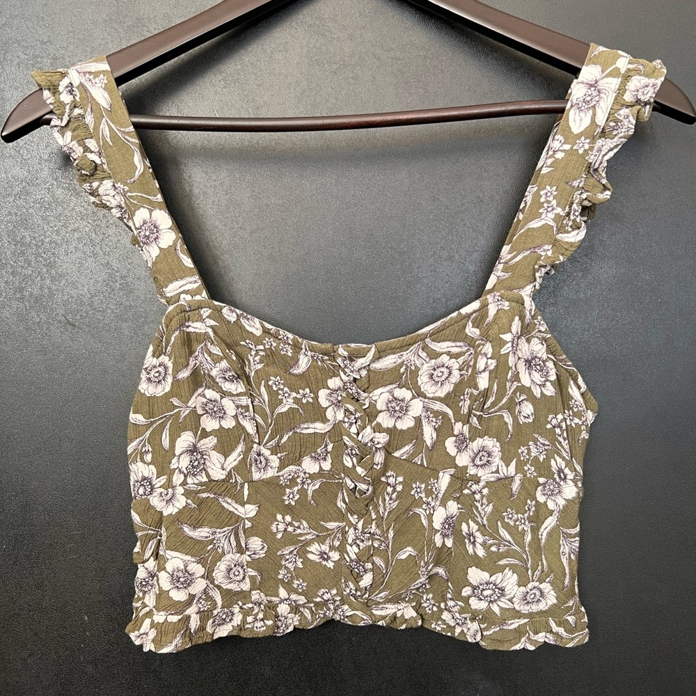 American Eagle floral print cropped tank top